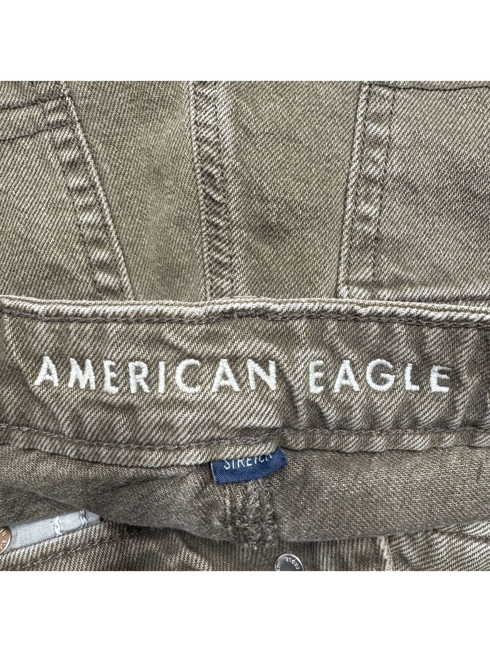 American Eagle Women Denim Shorts Cotton Brown Raw Hem Size 6 Casual - Picture 9 of 11